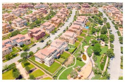 Apartment - 3 Bedrooms - 3 Bathrooms for sale in Hyde Park - New Cairo City - Cairo
