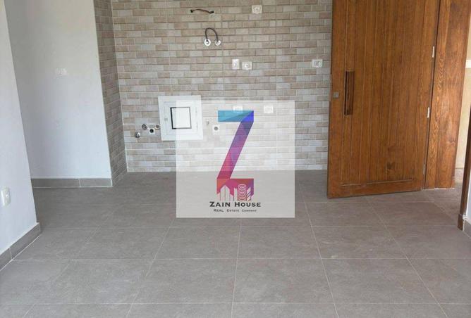 77595711 - Property Image 2