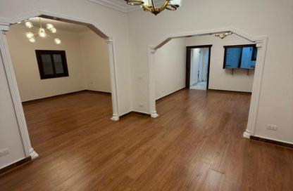 Apartment - 2 Bedrooms - 2 Bathrooms for rent in Gada St. - Dokki - Giza