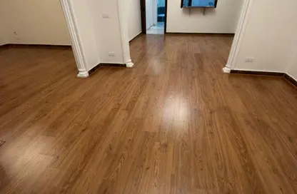 Apartment - 2 Bedrooms - 2 Bathrooms for rent in Gada St. - Dokki - Giza Apartment - 2 Bedrooms - 2 Bathrooms for rent in Gada St. - Dokki - Giza