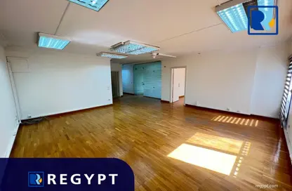 مساحات مكتبية - 4 غرف نوم - 3 حمامات للايجار في سرايات المعادي - حي المعادي - القاهرة