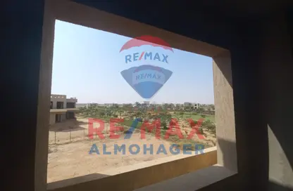 Villa - 3 Bedrooms - 3 Bathrooms for sale in Ivy - Cairo Alexandria Desert Road - Giza