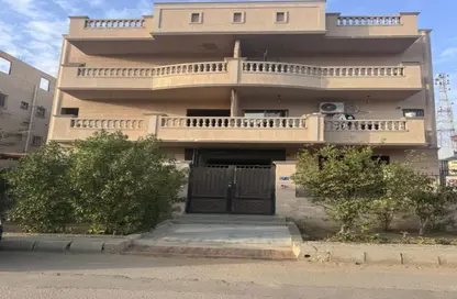 شقة - 3 غرف نوم - 2 حمامات للبيع في ميركادو مول - الحي الثاني غرب - مدينة الشروق - القاهرة