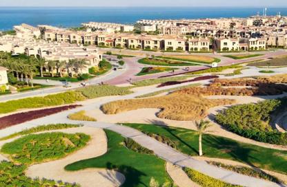 Chalet - 2 Bedrooms - 2 Bathrooms for sale in La Vista Gardens - La Vista - Al Ain Al Sokhna - Suez