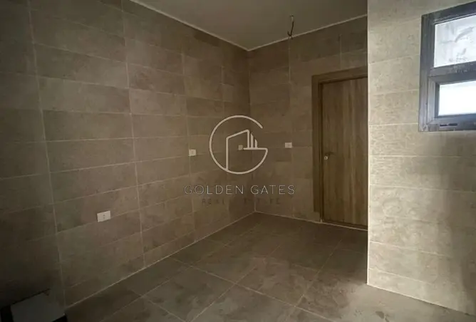 110192654 - Property Image 3