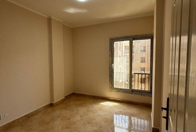 71658977 - Property Image 3
