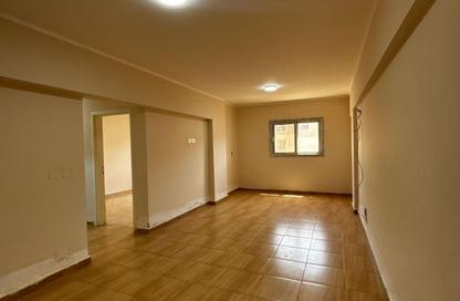 Apartment - 3 Bedrooms - 3 Bathrooms for rent in Capital East - Nasr City Compounds - Nasr City - Cairo