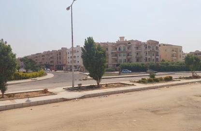 شقة - 3 - 2 للبيع في المجاورة الرابعة - المنطقة الخامسة - مدينة الشروق - القاهرة