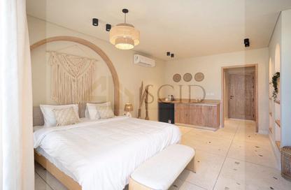 Chalet - 2 Bedrooms - 2 Bathrooms for sale in Seashore - Ras Al Hekma - North Coast Chalet - 2 Bedrooms - 2 Bathrooms for sale in Seashore - Ras Al Hekma - North Coast