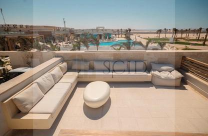 Chalet - 2 Bedrooms - 2 Bathrooms for sale in Seashore - Ras Al Hekma - North Coast