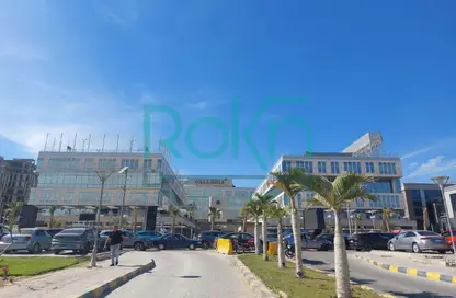 Office Space - 5 Bedrooms for rent in Galleria40 - 26th of July Corridor - Sheikh Zayed City - Giza