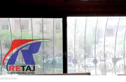 Apartment - 3 Bedrooms - 3 Bathrooms for sale in Nagy Essa Al Tahawy St. - 10th Zone - Nasr City - Cairo