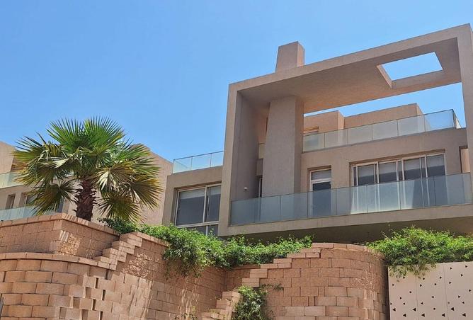 76223245 - Property Main Image