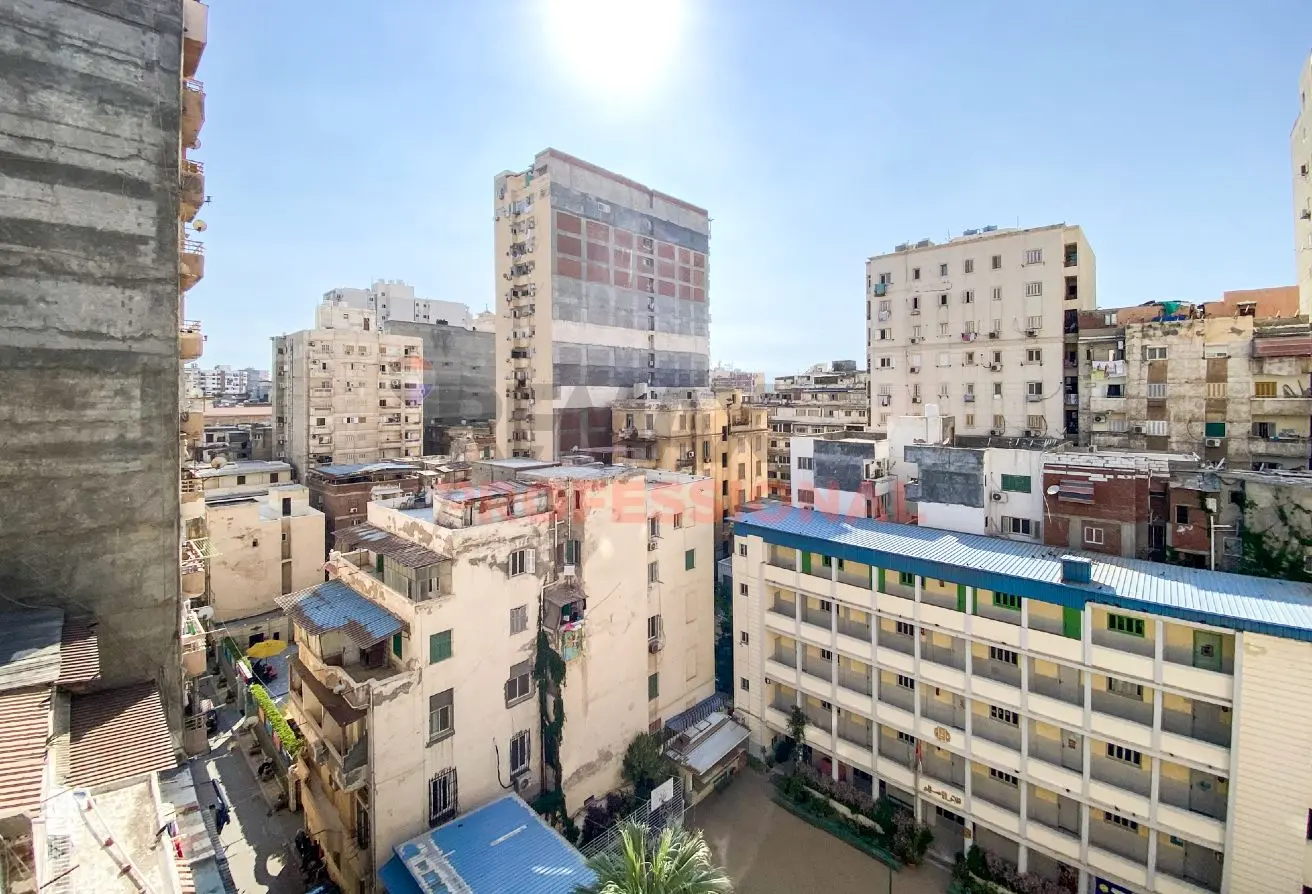 84783334 - Property Main Image