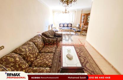 Apartment - 3 Bedrooms - 1 Bathroom for sale in Tiba St. - Sporting - Hay Sharq - Alexandria