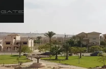 Villa - 5 Bedrooms for sale in Royal City - Sheikh Zayed Compounds - Sheikh Zayed City - Giza