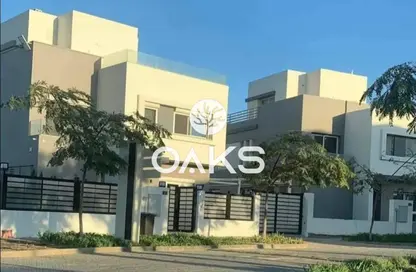 فيلا - 5 غرف نوم - 5 حمامات للبيع في هايد بارك سنترال - التجمع السادس - مدينة القاهرة الجديدة - القاهرة