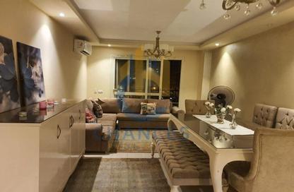 Apartment - 2 Bedrooms - 2 Bathrooms for sale in Tijan - Zahraa El Maadi - Hay El Maadi - Cairo