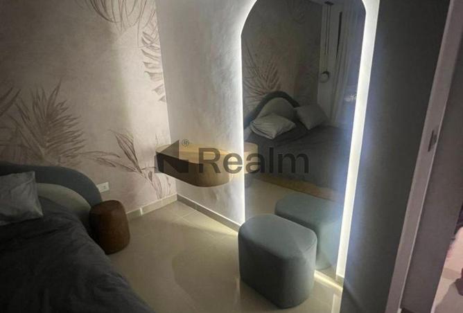 8563701 - Property Image 3