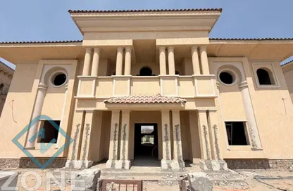 فيلا - 6 غرف نوم - 6 حمامات للبيع في پريڤادو - مدينتي - القاهرة