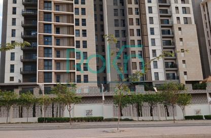Apartment - 3 Bedrooms - 3 Bathrooms for sale in Park Side Residence - Zed Towers - Sheikh Zayed Compounds - Sheikh Zayed City - Giza