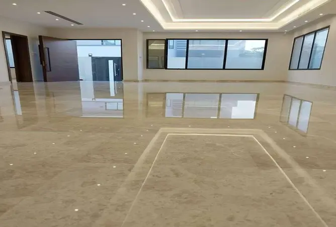 85602681 - Property Image 2