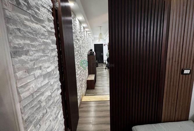 68792815 - Property Image 3