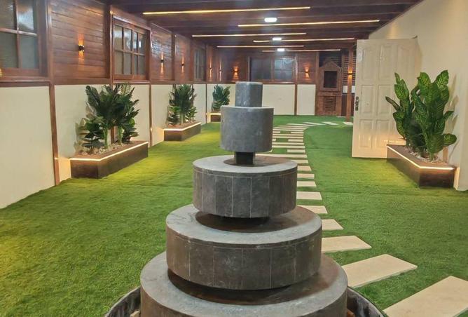 8573839 - Property Image 2