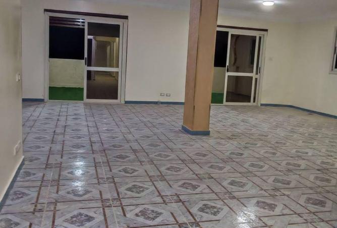 8573839 - Property Image 3