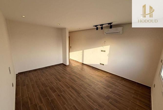 63887272 - Property Main Image