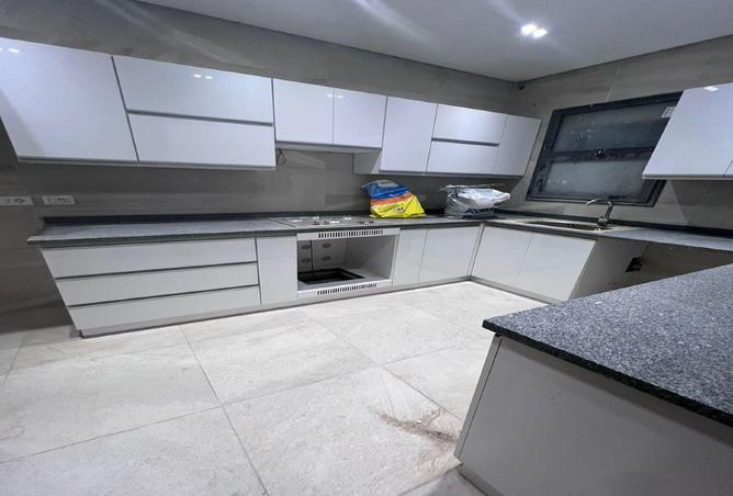 8703890 - صورة العقار 3