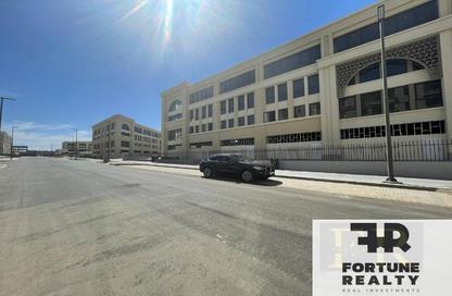 Office Space - Studio - 2 Bathrooms for rent in Mivida - 5th Settlement Compounds - The 5th Settlement - New Cairo City - Cairo