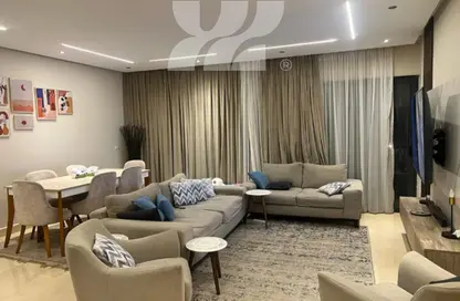 Apartment - 2 Bedrooms - 2 Bathrooms for sale in Lake View Residence - 5th Settlement Compounds - The 5th Settlement - New Cairo City - Cairo