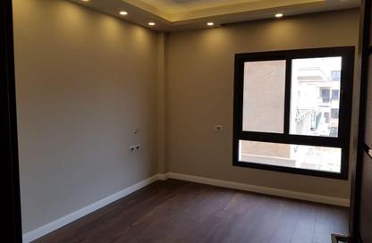شقة - 3 غرف نوم - 3 حمامات للايجار في ذا كورت ياردز - كمبوندات الشيخ زايد - الشيخ زايد - الجيزة شقة - 3 غرف نوم - 3 حمامات للايجار في ذا كورت ياردز - كمبوندات الشيخ زايد - الشيخ زايد - الجيزة