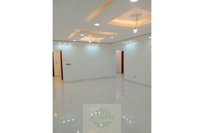 Apartment - 3 Bedrooms - 2 Bathrooms for sale in Al Khamayel city - Sheikh Zayed Compounds - Sheikh Zayed City - Giza