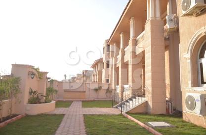 Villa - 3 Bedrooms - 3 Bathrooms for sale in Maxim - The 1st Settlement - New Cairo City - Cairo