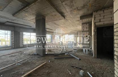 Office Space - 4 Bedrooms - 2 Bathrooms for sale in Lake View Residence - 5th Settlement Compounds - The 5th Settlement - New Cairo City - Cairo