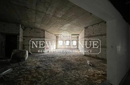 Office Space - 4 Bedrooms - 2 Bathrooms for sale in Lake View Residence - 5th Settlement Compounds - The 5th Settlement - New Cairo City - Cairo