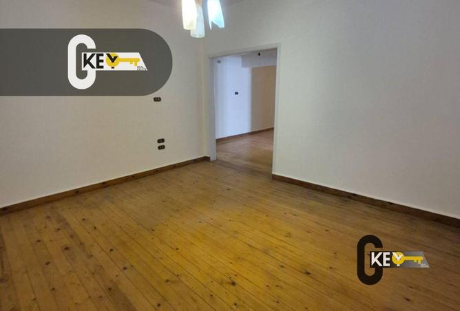 72441780 - Property Image 2