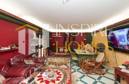 Apartment - 3 Bedrooms - 2 Bathrooms for sale in Tiba St. - Sporting - Hay Sharq - Alexandria