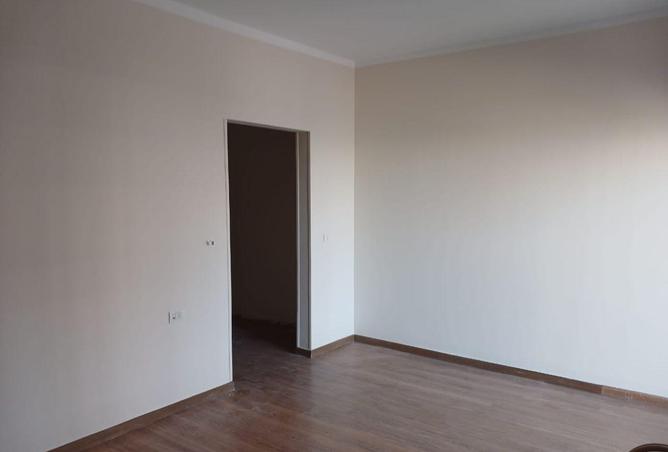 8562939 - Property Image 2