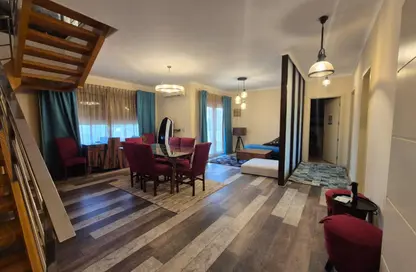 شقة - 3 غرف نوم - 3 حمامات للبيع في فيلدج جيت - المستثمرين الجنوبية - مدينة القاهرة الجديدة - القاهرة