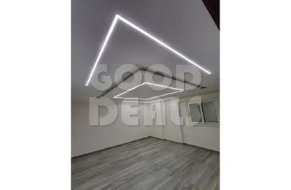 Apartment - 3 Bedrooms - 4 Bathrooms for sale in Shehab St. - Mohandessin - Giza