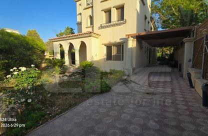 Villa - 5 Bedrooms - 5 Bathrooms for sale in Reyna - Uptown Cairo - Mokattam - Cairo