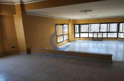 Apartment - 3 Bedrooms - 1 Bathroom for sale in Palestine St. - New Maadi - Hay El Maadi - Cairo