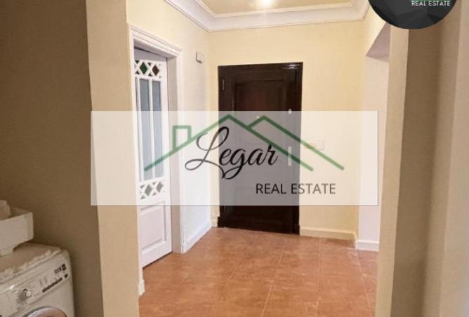 8072061 - Property Image 2