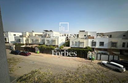 Apartment - 3 Bedrooms - 3 Bathrooms for sale in Beverly Hills - Sheikh Zayed Compounds - Sheikh Zayed City - Giza