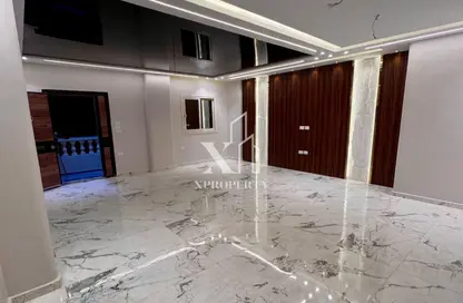 Apartment - 3 Bedrooms - 3 Bathrooms for sale in Central St. - 1st District - 6 October City - Giza