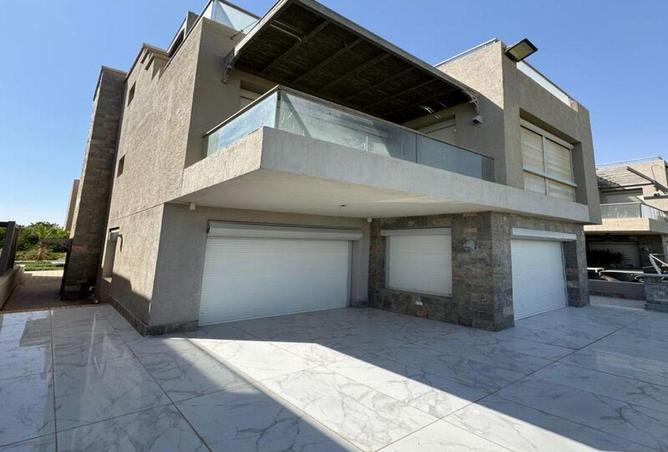 64393132 - Property Image 2