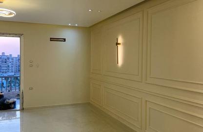 Apartment - 2 Bedrooms - 3 Bathrooms for rent in Hyde Park - New Cairo City - Cairo
